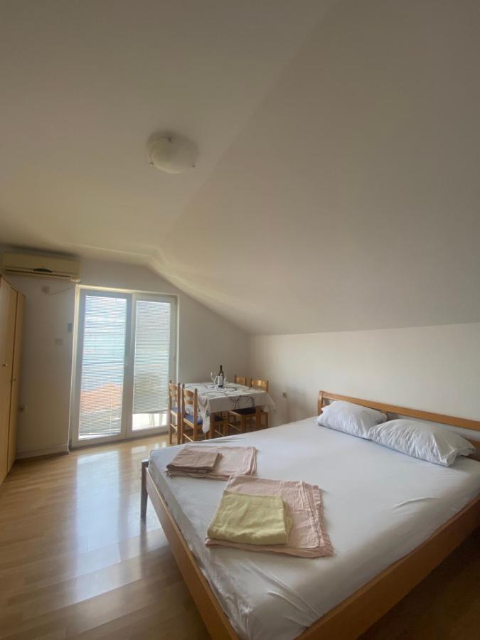 Apartments Djuricic Kotor Exterior photo